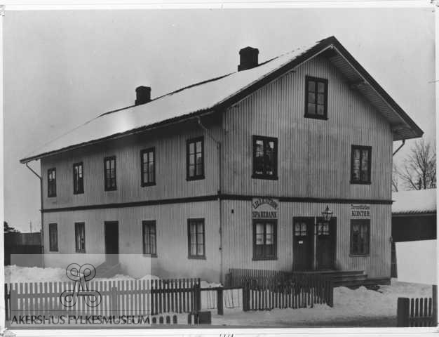 Fil:Lillestrom sparebank.jpg