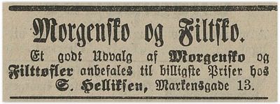 1890: Før jul annonserer skomakermester Syvert Helliksen morgensko og filtsko til salgs.