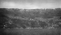 Berge sett frå Engelsbø. Omlag 1950. Foto Lars Larsson Berge.