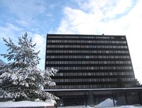 Matematikkbygningen på Blindern, fra 1966, bærer Niels Henrik Abels navn. Foto: Stig Rune Pedersen