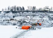 Sivilforsvaret deltok i arbeidet etter Gjerdrumskredet 2020, her ses etatens oransje telt i skredområdet. Foto: Direktoratet for samfunnssikkerhet og beredskap