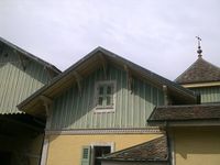 Hus i sveitserstil i Geneve i Sveits, del av større gårdsanlegg i samme stil. Foto: Stig Rune Pedersen