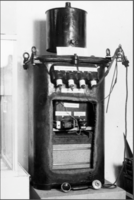 255. Illegal radio i transformator NTM1942.PNG
