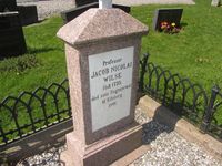 Jacob Nicolai Wilse er gravlagt på Eidsberg kirkegård. Foto: Stig Rune Pedersen