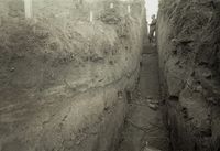 Bilde fra foreløpige utgravninger av Jellhaug i 1968. Foto: Kjell Bertheau Johannessen