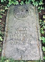 Johan Edvard Tallaksens gravminne på Kristiansand kirkegård. Foto: Marius Rud