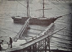 Lasting av isblokker i seilskip sist på 1800-tallet.