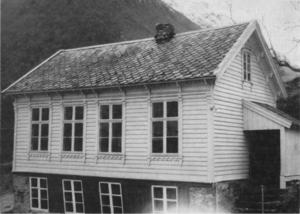 Nordre Vartdal skule 1893.png