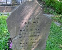 247. Ole Berner (1874-1944) gravminne.jpg