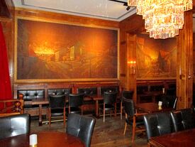 Interiørmotiv fra Olympen restaurant med Backers malerier fra slutten av 1920-tallet. Foto: Stig Rune Pedersen (2015)