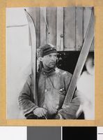 347. Portrett av flyger, polfarer og forfatter Tryggve Gran, ca. 1912-1913 - no-nb digifoto 20160706 00001 blds 06175.jpg