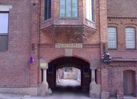 Inngangen fra 1877 ved (nedlagte) Ringnes Bryggeri i Thorvald Meyers gate 2.