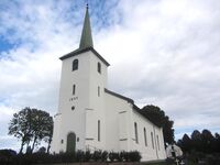 Tranby kirke i Lier, oppført 1855, ark. von Hanno og H.E. Schirmer. Foto: Stig Rune Pedersen (2012)