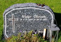 Statsmeteorolog Vidar Theisen er også gravlagt på Høybråten kirkegård. Foto: Stig Rune Pedersen