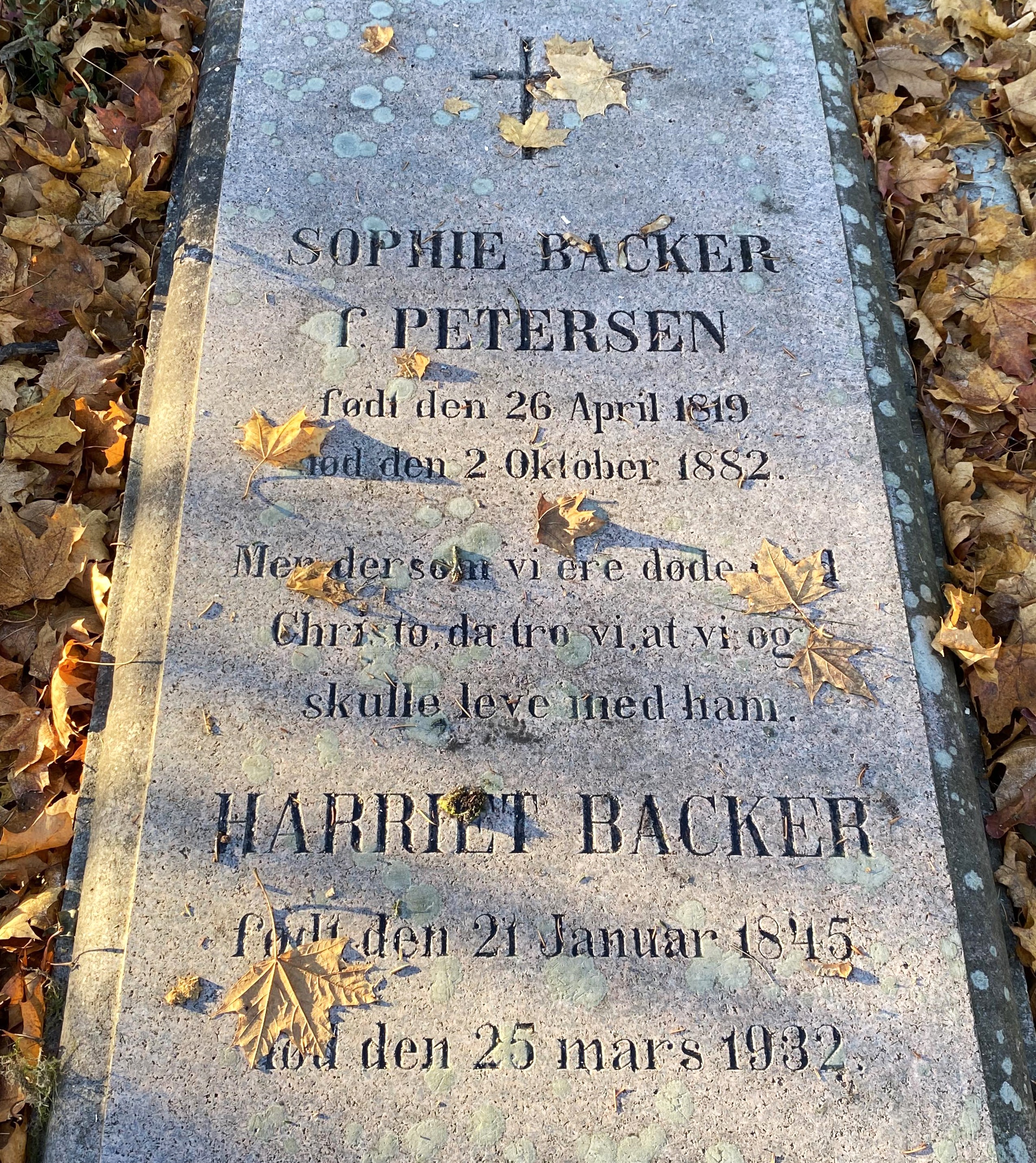 Harriet Backers grav.
