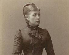 Julie Ihlen foto 1880-tallet.jpg
