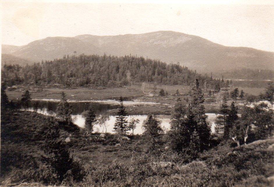 Kyrkjeholmen i Finndalen, 1926