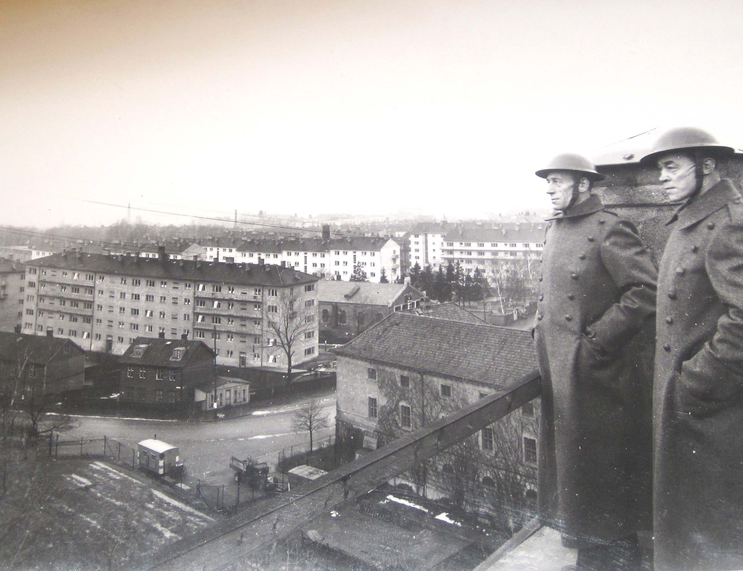 Sivile luftvern Oslo 1942.jpg