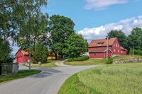 Haugerud gård, Holstad i Ås. Foto: Leif-Harald Ruud (2021).
