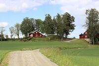 Kongeveien 33A tilhører Vestre Østby. Foto: Leif-Harald Ruud (2025).