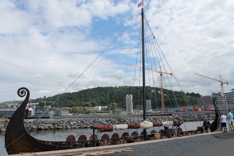 Fil:Åsa i Bjørvika 2014.JPG