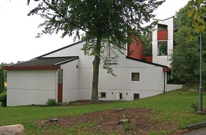 Østre Halsen kirke.jpg