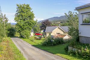 Østre Toten Oliviavegen 240728.jpg