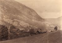 38. Øverland Nordre, Telemark - Riksantikvaren-T171 01 0071.jpg