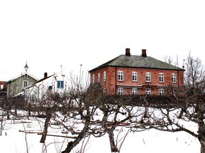 Øverland gård vestre Bærum 2016.jpg