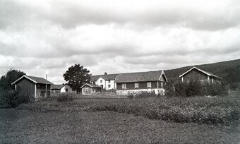 Øvre Huse-Anno Domkirkeodden 0414-03424.jpg