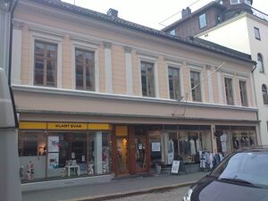 Øvre Torggate 1 (Larvik).jpg