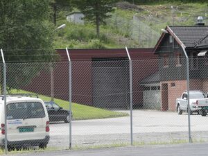 Øvre Vinstra kraftverk inngang.JPG