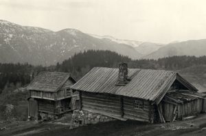 Øvrebø Nordre, Telemark - Riksantikvaren-T170 01 0003.jpg