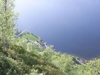 Fjøra Yste Vikane og Indre Høydal frå Vikehornet