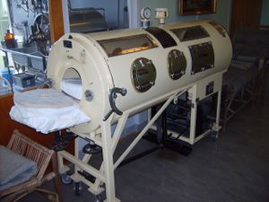 0705 Emerson respirator (iron lung), Model C No. J1.jpg