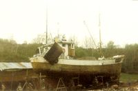 Her er «Nybør»,H-1-B, på slipp i Ådnanes. Eigar frå 1983 til 1993 er Stig Oskar Nilsen, Rolfsnes i Bømlo kommune.