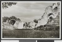 167. 1012 Domkirkeruinene, Hamar - no-nb digifoto 20150730 00144 bldsa PK25884.jpg