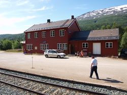 Dunderland stasjon. Foto: Olve Utne (2009).