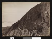 21. 1028. Nordland, Torghatten - no-nb digifoto 20160105 00003 bldsa AL1028.jpg