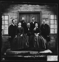 26. 103. Skedsmo. Vaaler med Familie - NB bldsa OTO0081 A.jpg