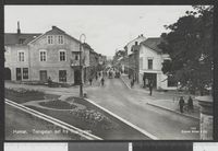 116. 103 Hamar. Torvgaten set fra Triangelen - no-nb digifoto 20150629 00229 bldsa PK25579.jpg