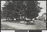 80. 104 Hamar. Triangelen - no-nb digifoto 20150629 00227 bldsa PK25577.jpg