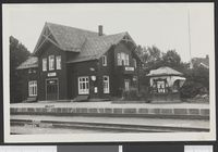 375. 1066 Moelv station - no-nb digifoto 20150810 00103 bldsa PK26288.jpg