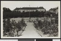 Sett vestover fra det høyeste punktet. Foto: Nasjonalbiblioteket