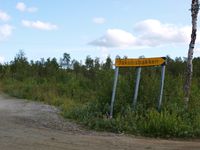 Skilt langs veien til Jakobsbakken. Foto: Olve Utne (2009).