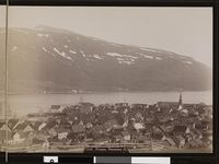 166. 1143. Tromsø, Panorama II panorama - no-nb digifoto 20160222 00004 bldsa AL1143b.jpg