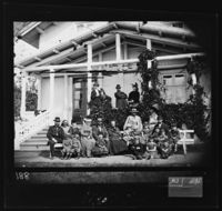 2. 1185. Familien Brun, Hurdalen (25 pers.) - NB bldsa OTO0881 A.jpg