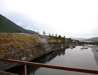 Sagelv helleristningsfelt ved Sagelva i Hamarøy kommune i Salten. Foto: Olve Utne, juli 2009.