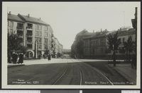 117. 1251 Kristiania. Harald Haarraades Plass - no-nb digifoto 20151106 00117 bldsa PK07982.jpg