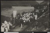 142. 12 Fra Kringen festlighedene - no-nb digifoto 20160201 00069 bldsa PK14557.jpg